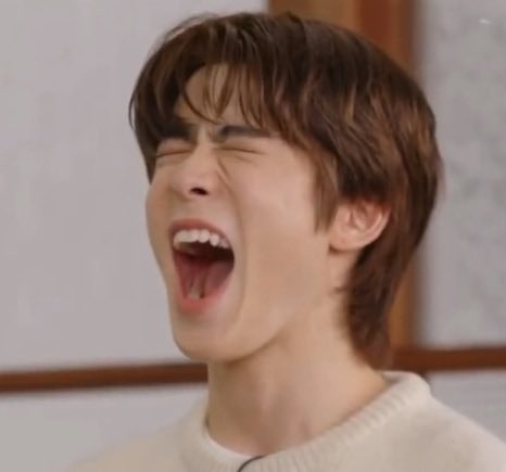 chaewsome's tweet photo. ????!!!!!!! https://t.co/L0uFVOPaUP