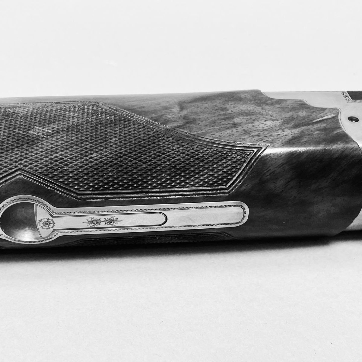 This timeless classic was our very first design ‘The Hesketh’, and is still hugely popular. What do you think ?