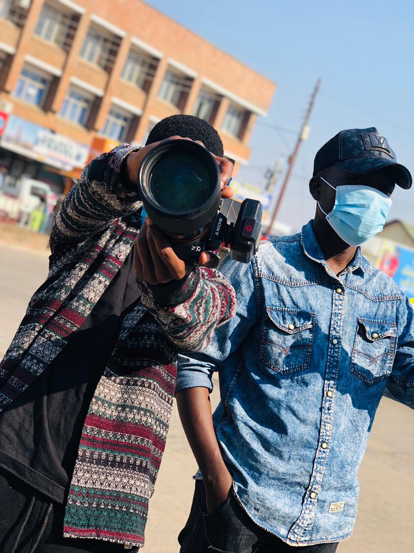 A_Foto_Princie's tweet image. Ku Ntchito
@A_Foto_Princie 
@FlyppaD @artworklabphoto