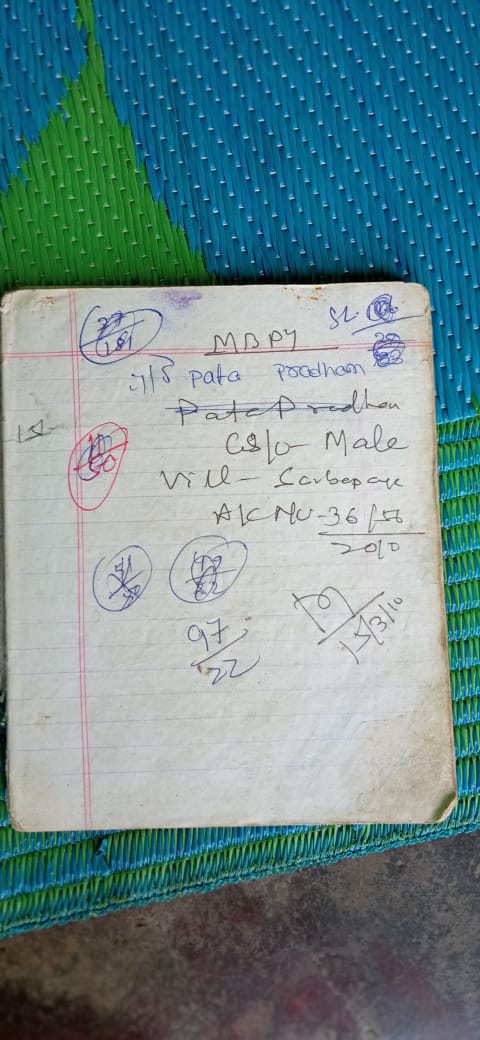 12_baje's tweet photo. Dear Madam/Sir,Pata pradhan village-sarbapanga,Gp-Indraguda,Block-Raikia under Kandhamal dist.deprived from Pension since along period,before that she was availing MBPY benefit,Now she has no other option for her survival.@CMO_Odisha @DMKandhamal https://t.co/ILSiASFRjy