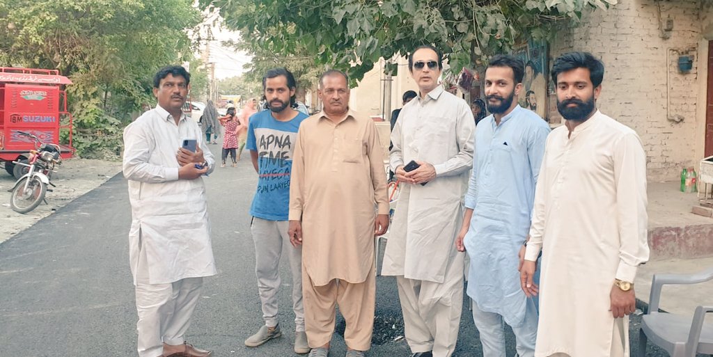 Sherazjoji2's tweet photo. Under Construction Road ,
#NA107 #PP110 #CC146 #Faisalabad #PTI https://t.co/kwDvMVjezh