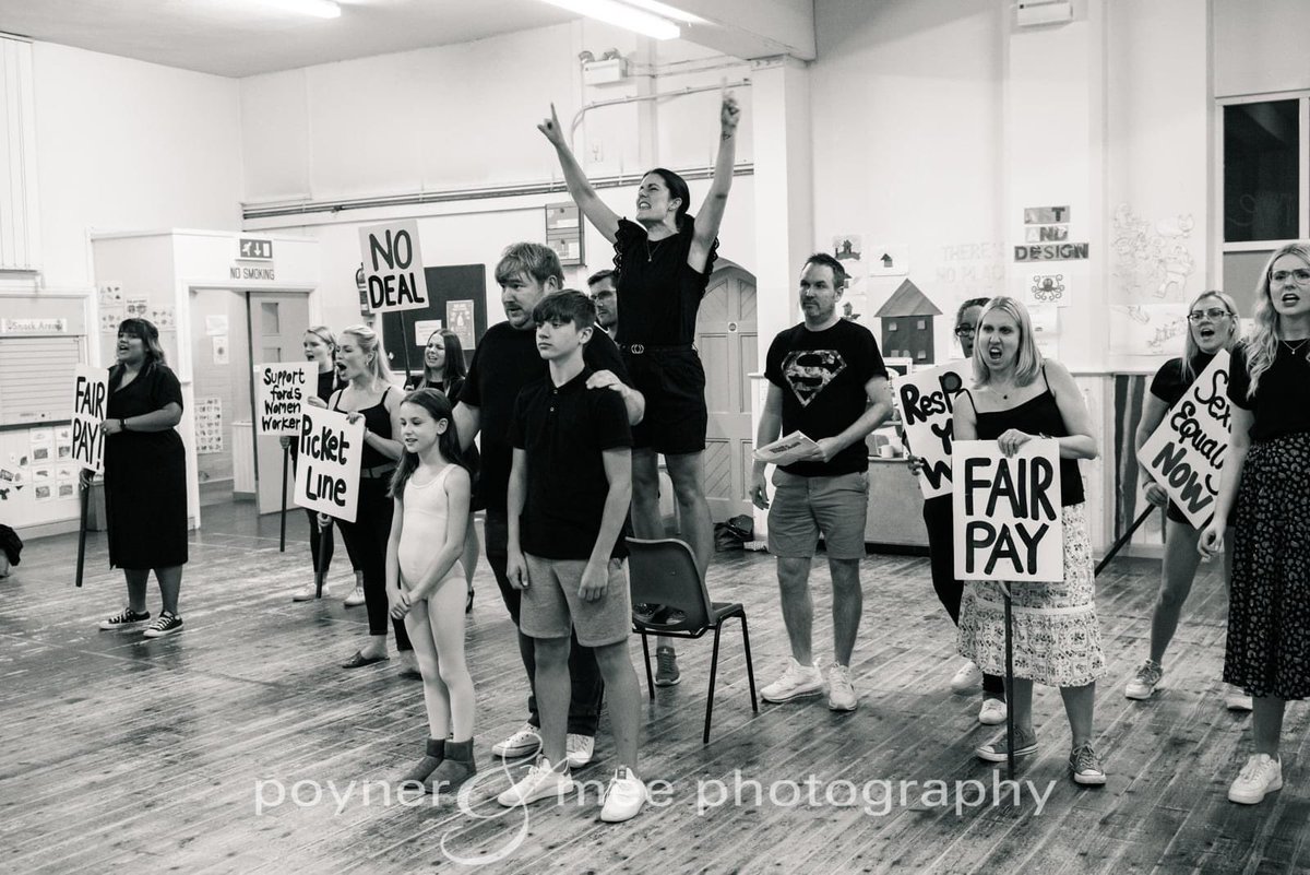 Knighton Park Amateur Operatic Society tweet media