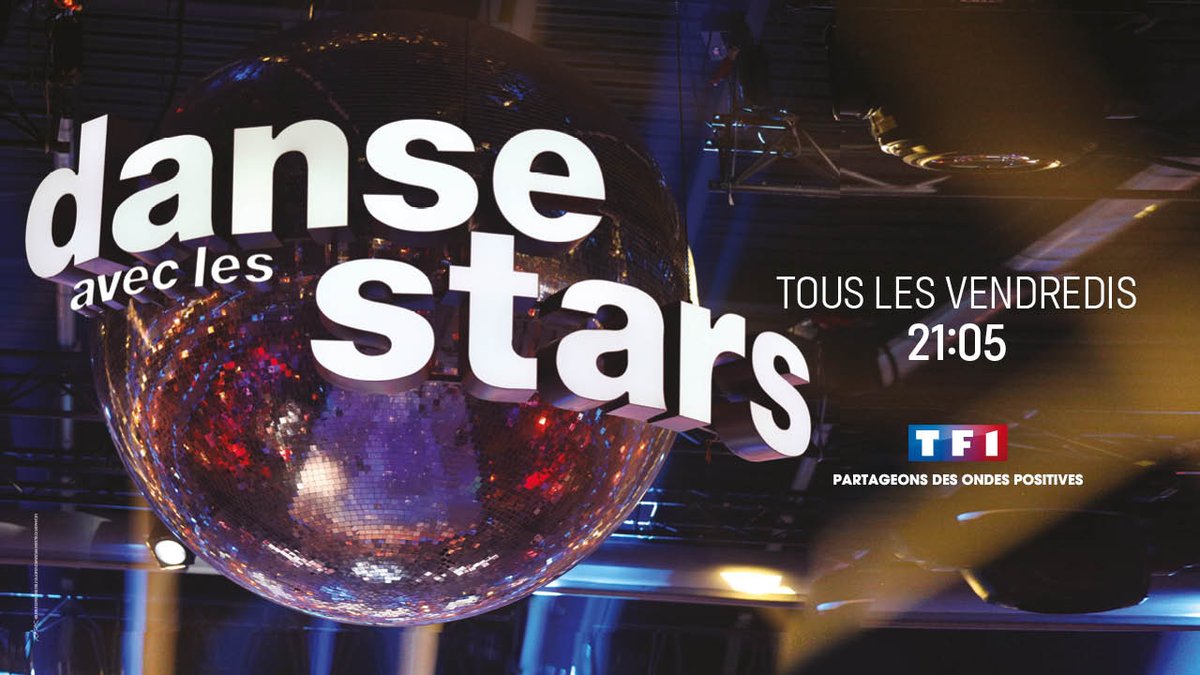 TF1Pro's tweet photo. #Audiences @TF1 

Toujours de belles performances pour #DALS
Largement #Leader &amp; très puissant sur cibles

📌 4M tvsp 

✅ 36.5% PdA FRDA-50a
✅ 30% PdA 25-49a
✅ 43.5% PdA 4-14a 
✅ 52% PdA 15-24a
✅ 50% PdA 15-34a

Rdv Vendredi prochain avec @CamilleCombal et #EnDirect https://t.co/5kzYnibw6g