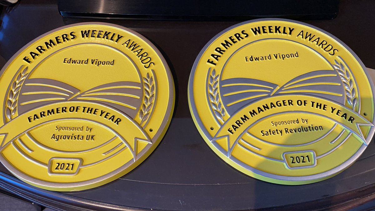 suffolkfarmer1's tweet photo. A short note to say a big thank you! A great evening #farmersweekly #safetyrevolution #agrovista #FWAwards β¦β¦.#stillinshock congratulations to the other winners https://t.co/88nHKO9CPz