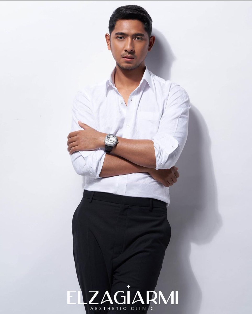 lilliviaa's tweet photo. Hisssssss ganteng kali bahhh🤤🤤🥵🤍 https://t.co/AqRsLMKZV0