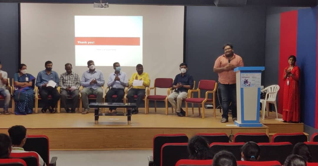 FssugGlug's tweet photo. Finally,FSSUG Glug Inauguration with HOD(s) of respective departments along with core members of swecha has happened on 9th of October.

@SwechaFSMI @fsmi_in https://t.co/45ctyMwFoZ