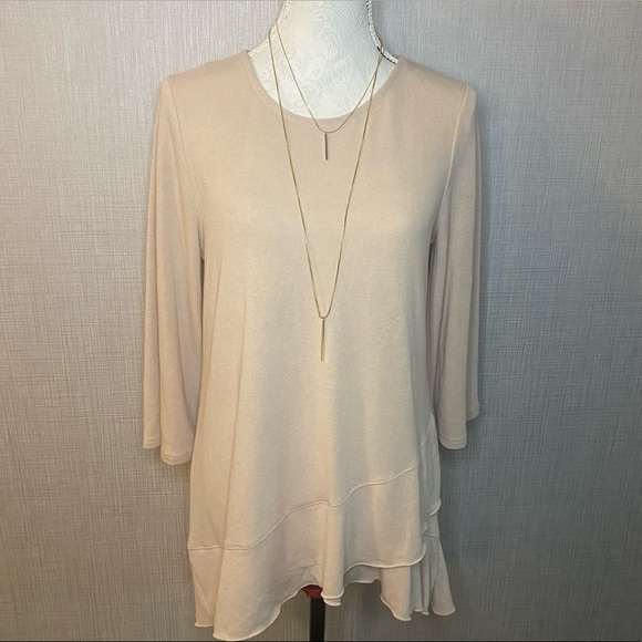 te_andra's tweet image. So good I had to share! Check out all the items I'm loving on @Poshmarkapp #poshmark #fashion #style #shopmycloset #greylin #suzannebetro #vintage: posh.mk/QwJ60a6Yckb