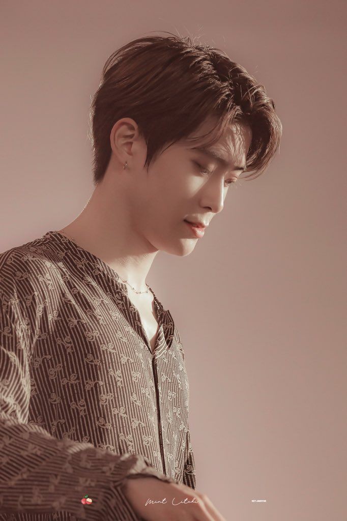 themessier42's tweet image. ◤ Solo Roleplay 

          First reading
          The Tyrent's Heart

          “เจ้ารู้หรือไม่ว่า...ดวงดาวไม่เคยหายไปไหน”
⠀