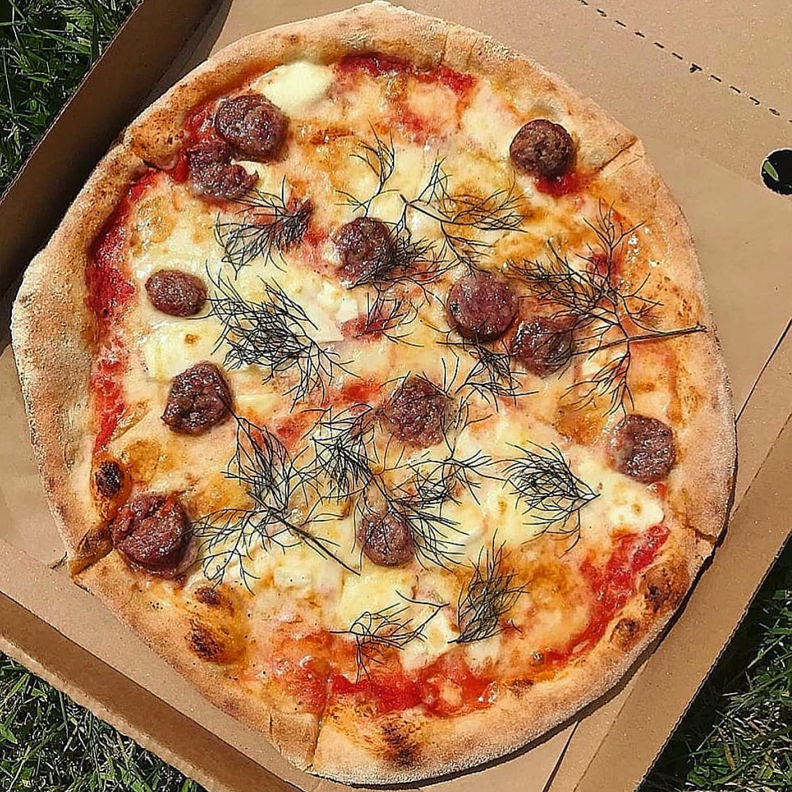 ToonsBridge's tweet photo. Come and see us today in our dairy shop in Inchigeela π We are open from 12-8 with takeaway pizzas available from 1-8pm ππ»
Call ahead to order on 087 3457790
#toonsbridge
#irishdairy
#westcorkfood
#pizzalover
#westcorkfood
#buffalomozzarella https://t.co/L19eyINOn2