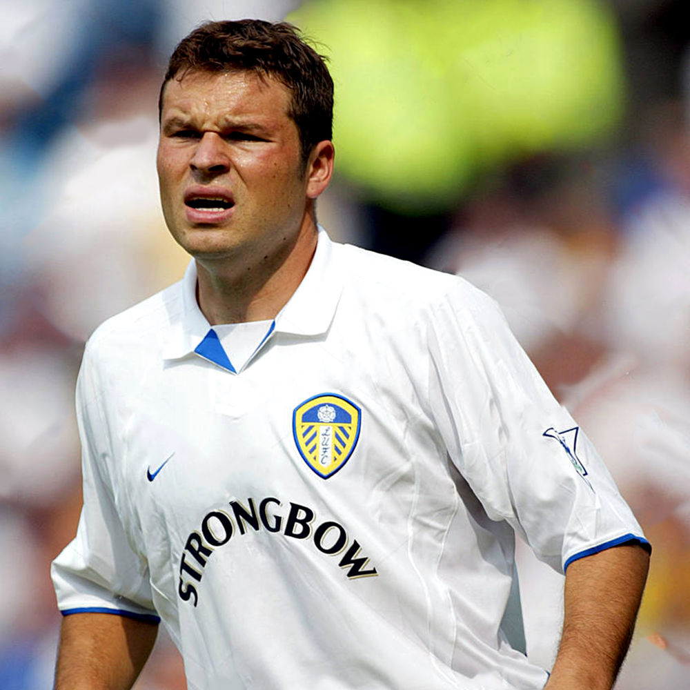 Happy Birthday Mark Viduka   Here he is wearing that incredible Leeds 2002/03 Home shirt!  