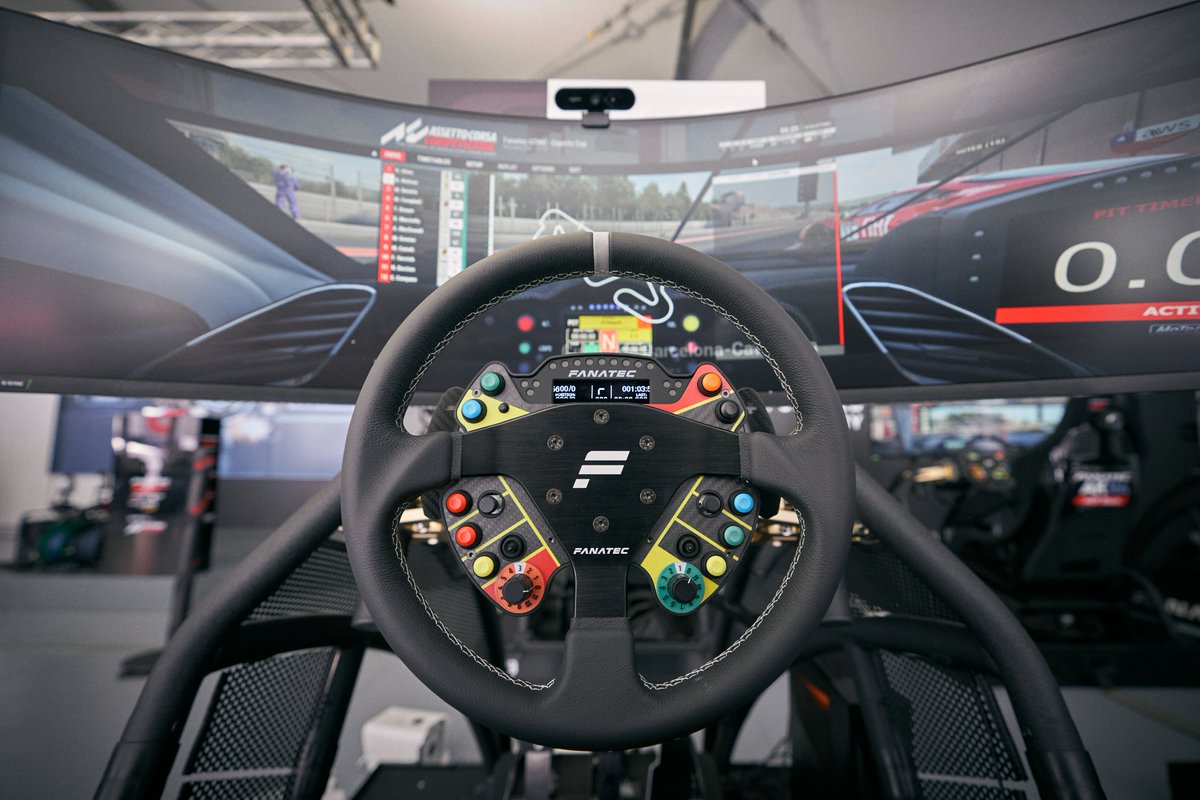 AKEsportsIT's tweet photo. POV: You are sitting in your simulator
Do you like it?
@fanatec @AkInformatica
#AKEsports #Fanatec #AKRIG https://t.co/11rwnKJx1A