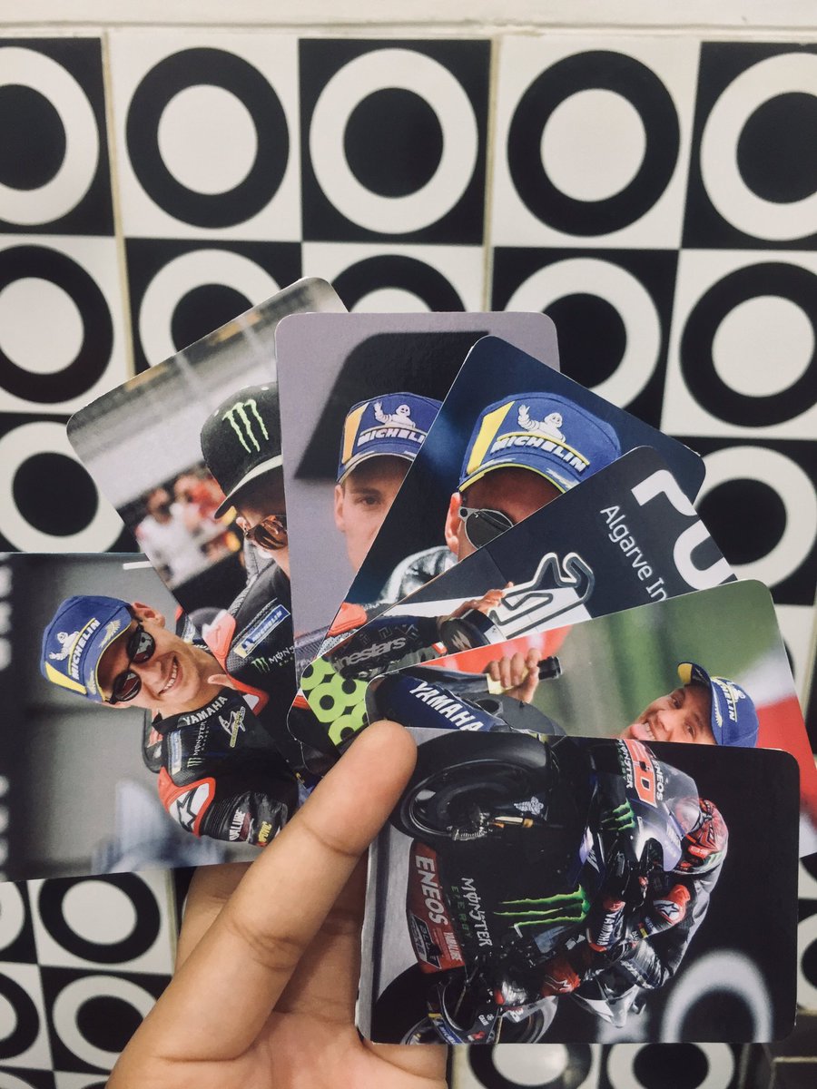 rzqikaps's tweet photo. Halo temen-temen! Aku jualan photocard custom nih. Kualitasnya bagus dan harganya murah bgt loh! 24pcs 30K aja! PO 7 hari-an ya <3 kalo klean tertarik boleh bgt DM aku! ini contohnya yap bisa diliat juga hihi. Thank you! https://t.co/JhW0FXuu23