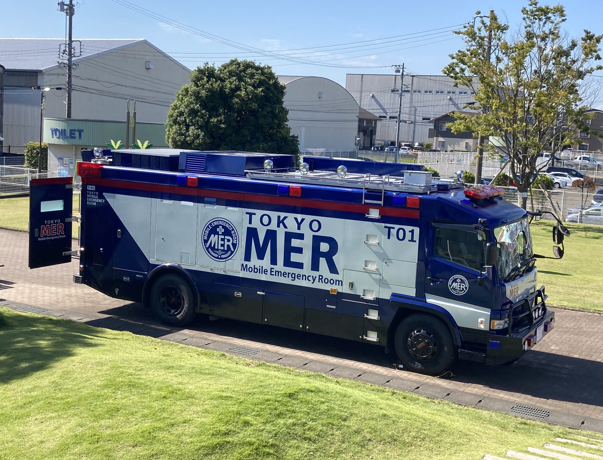 走る緊急救命室 TOKYO MER ミニカー - 鉄道模型