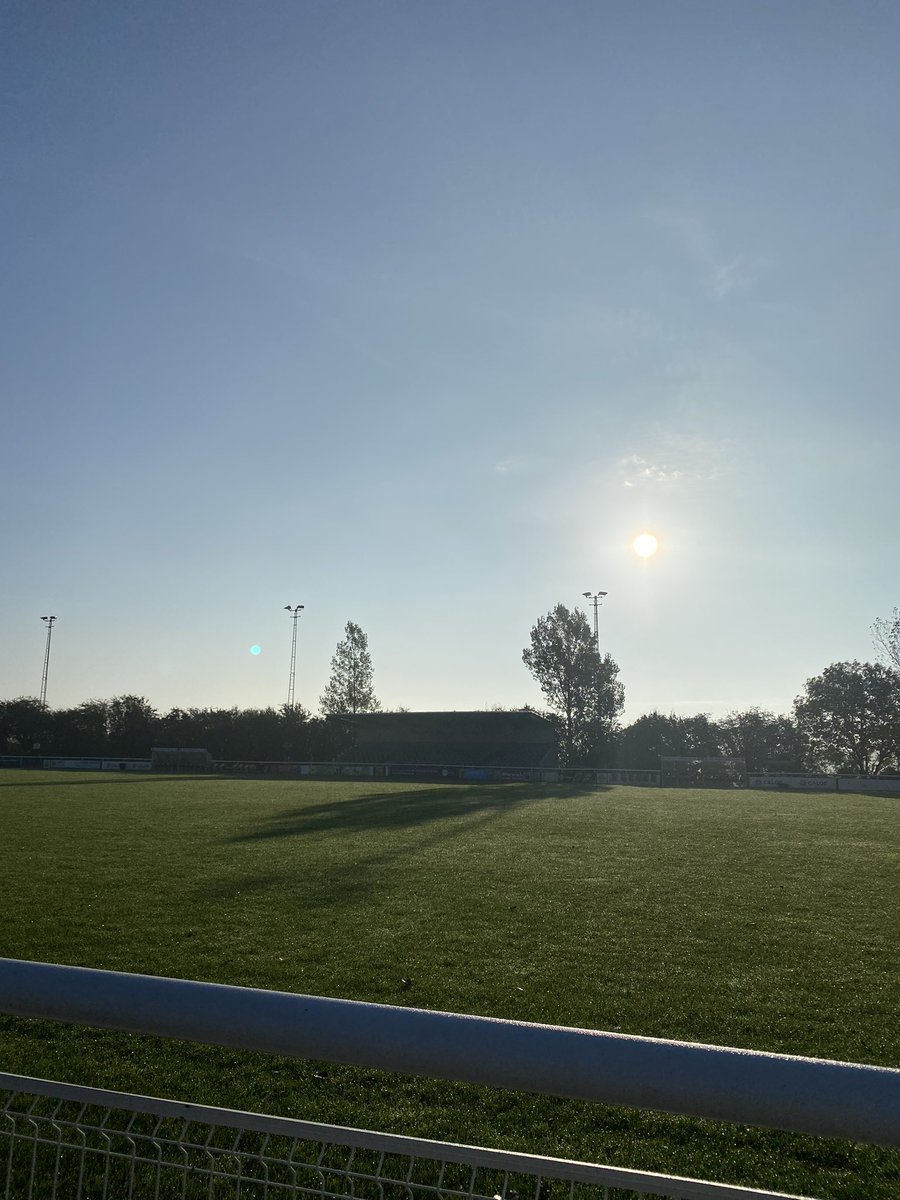 LeamingtonFC's tweet photo. 🚏 See you soon @GuiseleyAFC! 

Your Co-op Community Stadium looking lovely this morning 😍

#GUILEA https://t.co/Y0RHq3RD9f