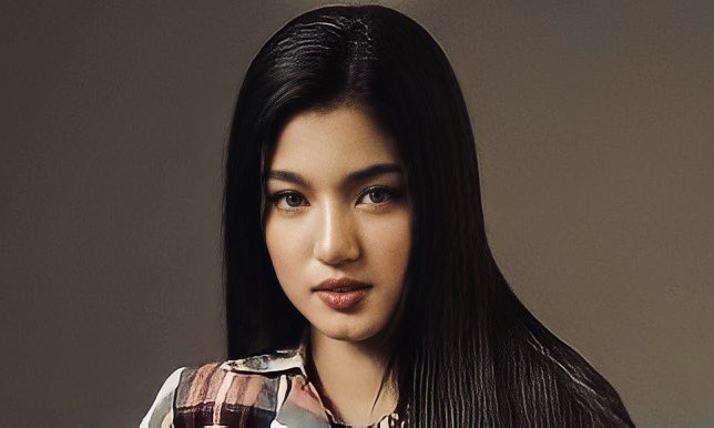BELLENID0NNY's tweet photo. 𝐋𝐎𝐕𝐄 𝐌𝐄 𝐍𝐎𝐓 |  #DonBelle AU/Serye—Sequel of MAGDALENA

She was the girl of his dreams...or is she?

"Paanong ipagpapatuloy kung ito mismo ay hahadlang sa pangarap na binuo ko?"

"Hadlang ba ang tawag mo..sa taong nagmamahal sa'yo?" https://t.co/C320n8nQWl