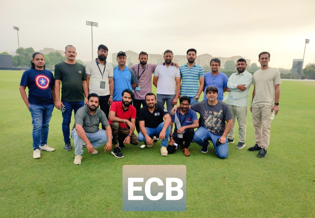 ShirazMughal17's tweet photo. Shahbash larko..
Keep it up more for next 2 more matches #UAESUMMERBASH21
Join you back very soon.
#ITW #ECB #SF360 #transmedia https://t.co/j1M6hwdIA9
