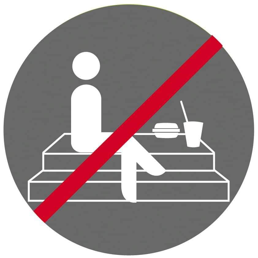 SAGRA DELL'UVA: Il 10.10 sono vietati bivacco, consumo, detenzione e distribuzione di alcol in spazi privati all'aperto,aperti al pubblico, anche con concessione e su spazi pubblici. Possono accedere i visitatori con green pass e i residenti del centro storico con documento ricon