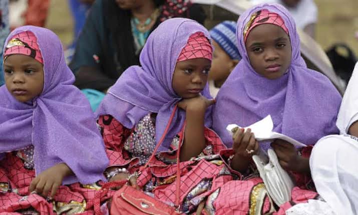 indiana_am's tweet photo. #StopcuttingOurGirls
Female genital mutilation contribute to school Drop-out, early marriage, violence against women and children and mental illness etc. 
@ActivistaIsiolo 
@ActionAid_Kenya 
@Kenya_NI_Mimi 
@GirlEgd 
@kizito_wisdom 
@CynthiaAsafi 
@Moses_Thiaine https://t.co/EyZrjpHhe1