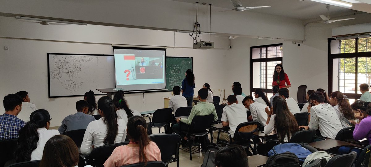 VMPatelInstitu1's tweet photo. On 08th October 2021, Ganpat University - V M Patel Institute of Management had organized webinar on Body Language, Dressing and Etiquette for Interviews which was delivered by Eminent Speaker Lieutenant Colonel C P Prem Vas.

#grooming #webinar #VMPIM #GanpatUniversity #Guni https://t.co/cyBk7IWYn8