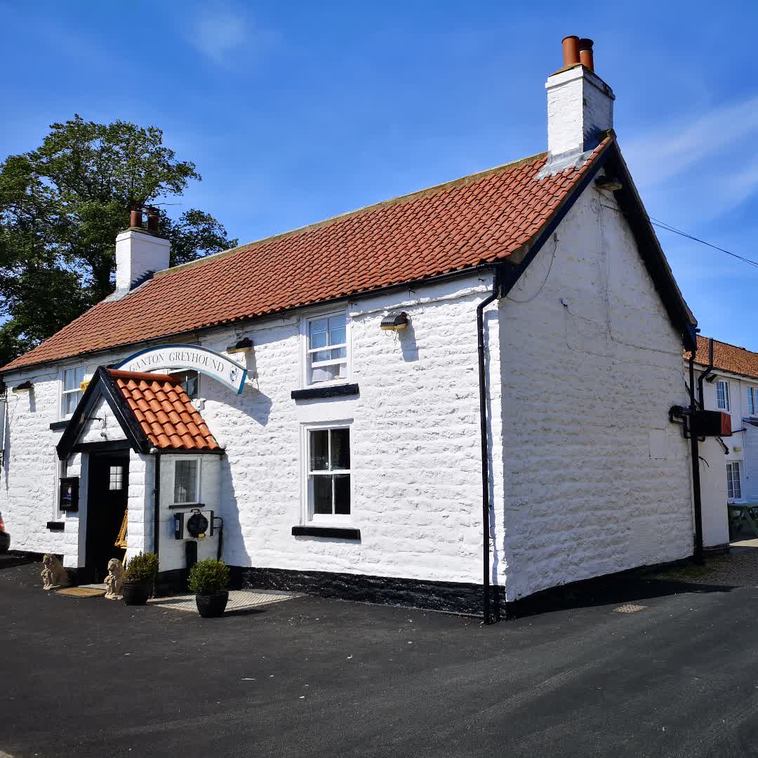 VNYorkshire's tweet photo. Want to explore the eastern edge of North Yorkshire?
Love the coast?
Fancy a bit of golf, hiking, cycling or just mooching around?
Consider a stay at the wonderful Ganton Greyhound!
https://t.co/VM7OAMcyTg
#Ganton #VNY507 https://t.co/Svg0V6MciQ
