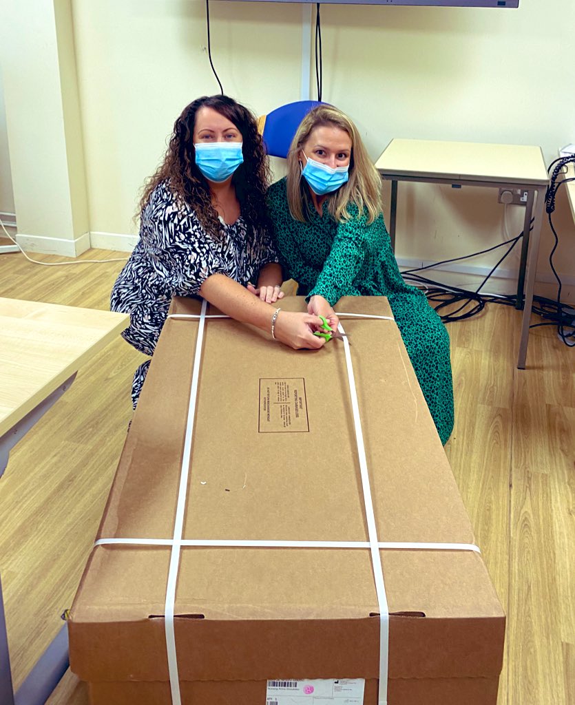 le_heuze's tweet image. Excited is an understatement! She has arrived! We would like to introduce you to the newest member of our clinical skills faculty 🤩 #nurseanne #laerdal @PreRegJersey @PreregUc @DegreeHCSJersey @JulieMesny @ChiefNurseJsy @jessiem11898218 @VTCJsy @MedEdJersey @resuservicejsy