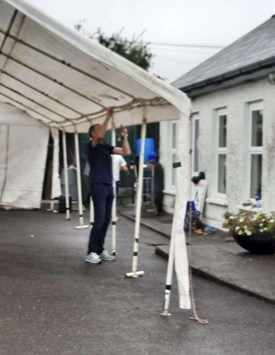 TogherT's tweet photo. Final preparations underway at Togher community centre for our open day. 

Litter pick at 11am followed by light refreshments and chat from 12-2. 
Open to all all new and existing volunteers. 
Come along and meet the volunteers or if you'd like to know now more about Tidy towns https://t.co/lbDCZTyGEZ