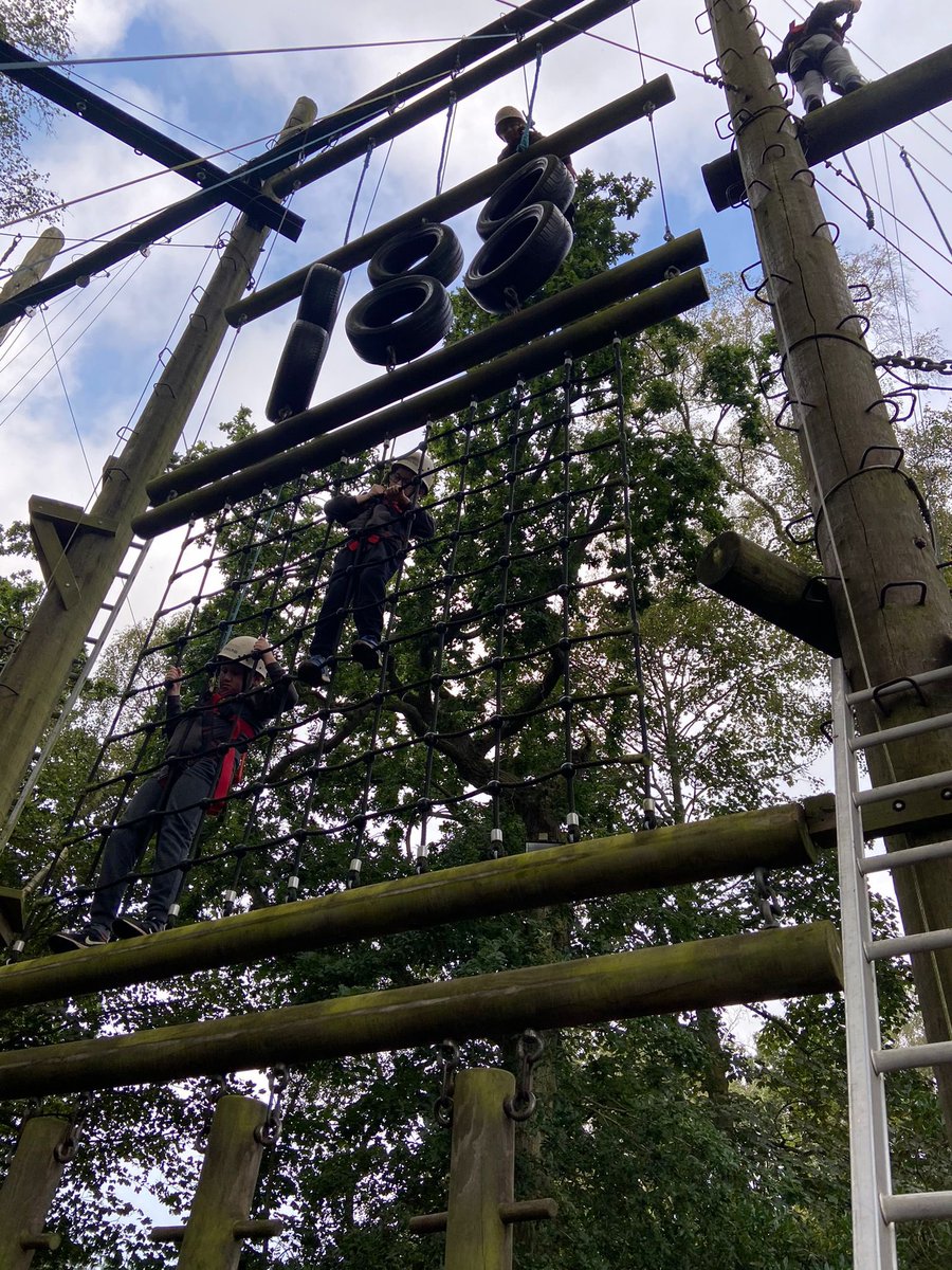 BrightsideSch's tweet photo. And our first high ropes activities with Team Jenkins, Stevens and Browring! ๐งโโ๏ธ๐งโโ๏ธ๐ง
#guesswho #climbinghigh https://t.co/UjmeUX2Ckd