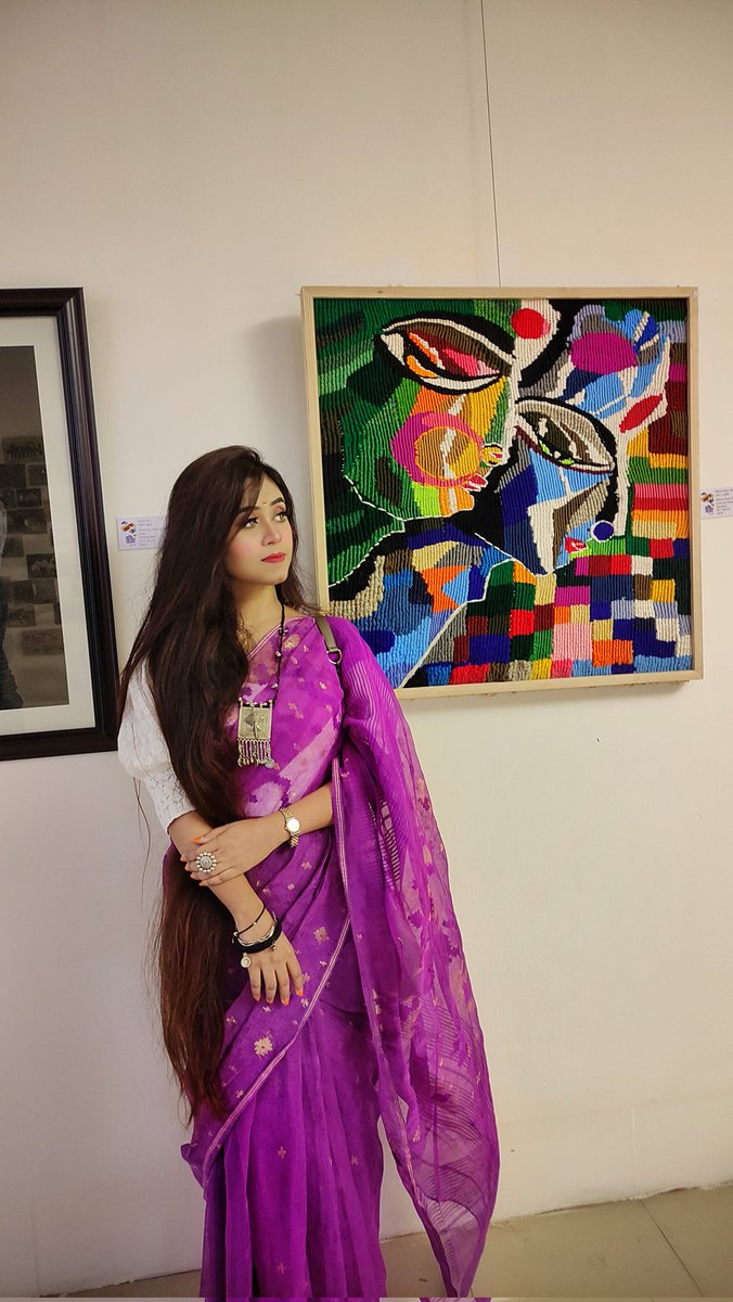 Mithilabinta's tweet photo. With my art work ( Tapestry Hand woven with woolen yarn) In 24th National Art Exhibition 2021organized by Bangladesh Shilpakala Academy. https://t.co/2Ac19miCDp