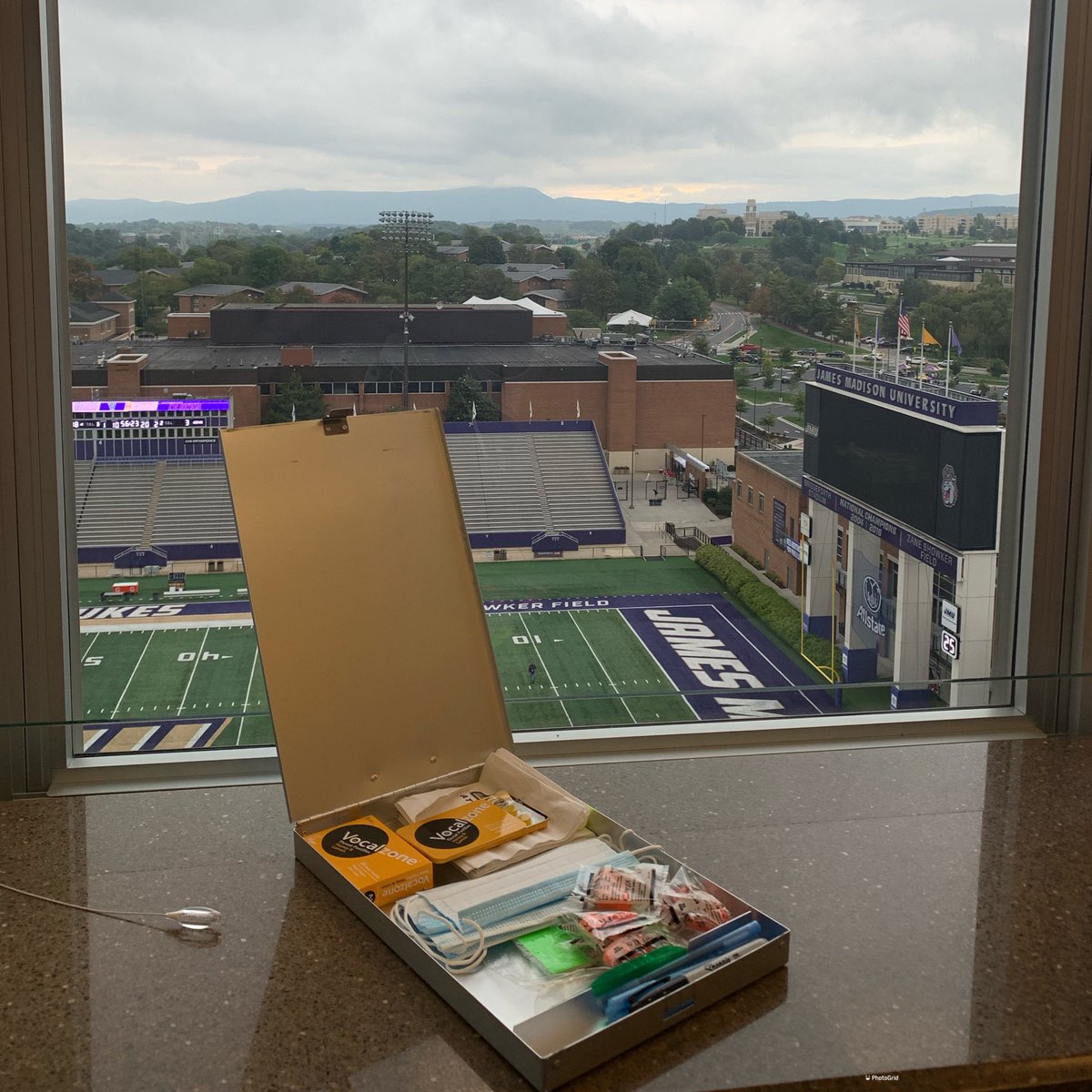 PressBoxGuy's tweet photo. Putting together all the show elements in a quiet spot. Soon it will be gameday! Crowd to entertain, contestants to steer, sponsors to make happy…best darn job in the land!
#PAGameDay #jmufamilyweekend #GoDukes https://t.co/0mAqUIaaGR