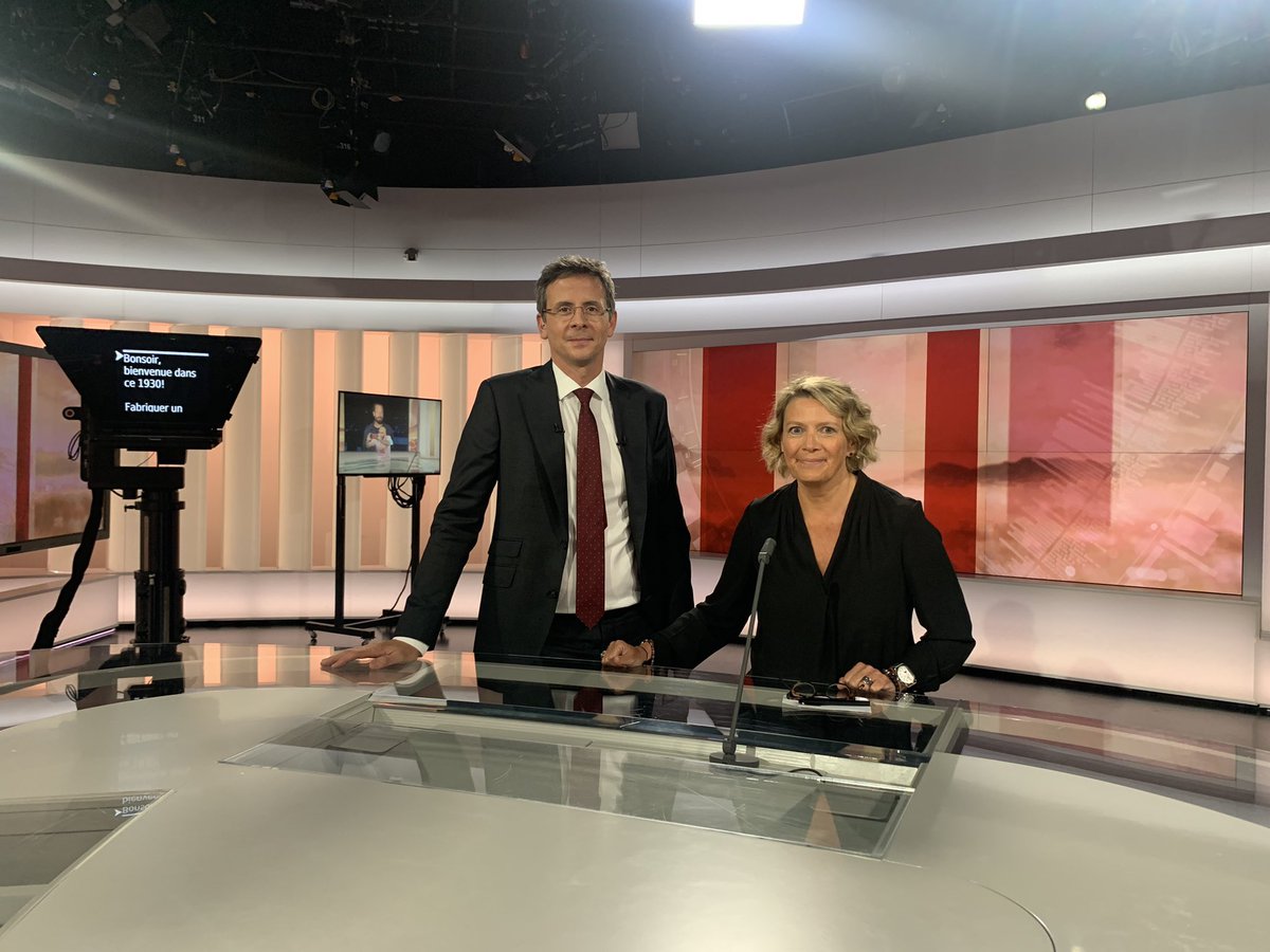 C’est pas le tout de raconter une formule à <a href="/PhilippeRevaz/">Philippe Revaz</a> , il faut aussi la sortir 😜. Ne manquez pas demain les nouveaux <a href="/lematindimanche/">Le Matin Dimanche</a> ,<a href="/FeminaCh/">Femina</a> , #Cultura