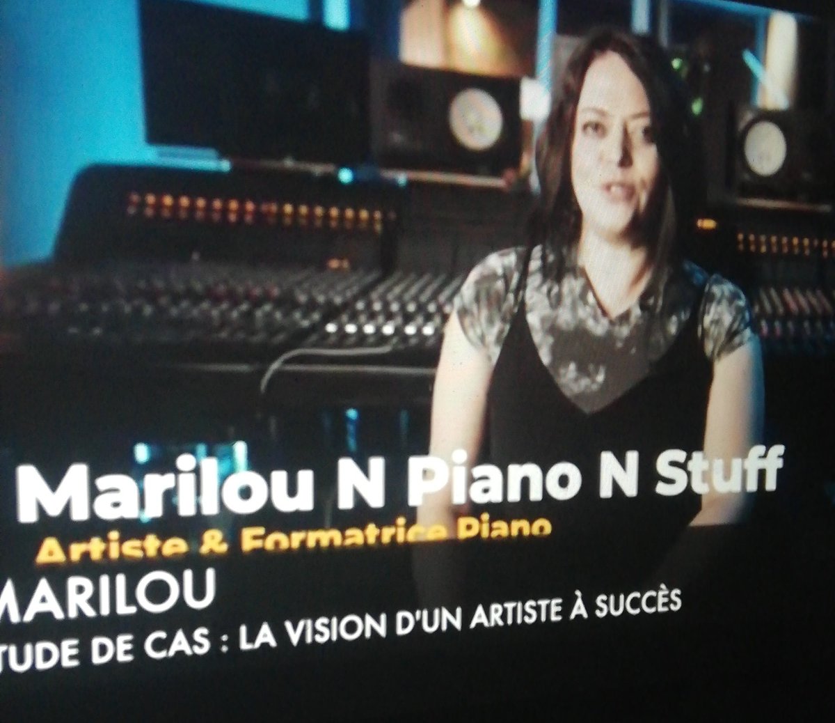 terfa337's tweet photo. La virtuose du piano !
#producteurasucces https://t.co/VJCaVDnac8