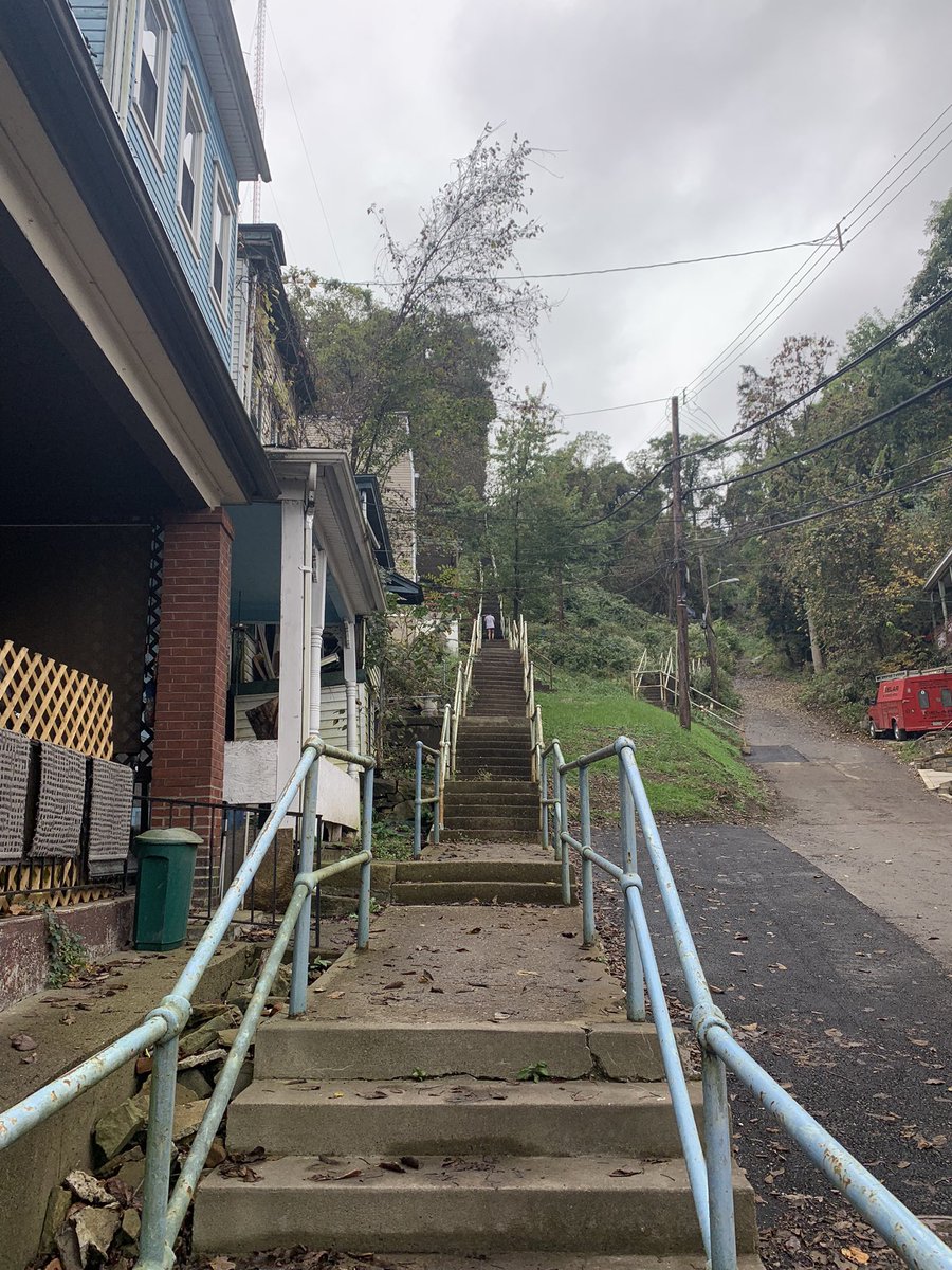 rachaelheisler's tweet photo. Just finished the #Fineview 5-mile Step Challenge. Feel like I should tag @PGHDPW after (slowly) traversing so much public infrastructure this morning, including 1600 city steps! https://t.co/4J5XQ6nmmU