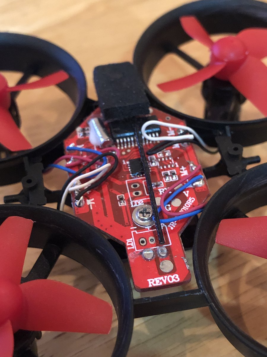 YAMAscene's tweet image. Jumper t-lite と Eachine E010 （赤基盤・Rev3印字有り）のバインドに成功！JP4in1のファームをアップデートするだけでした。
#Jumper #Eachine #E010 #OpenTX #ドローン