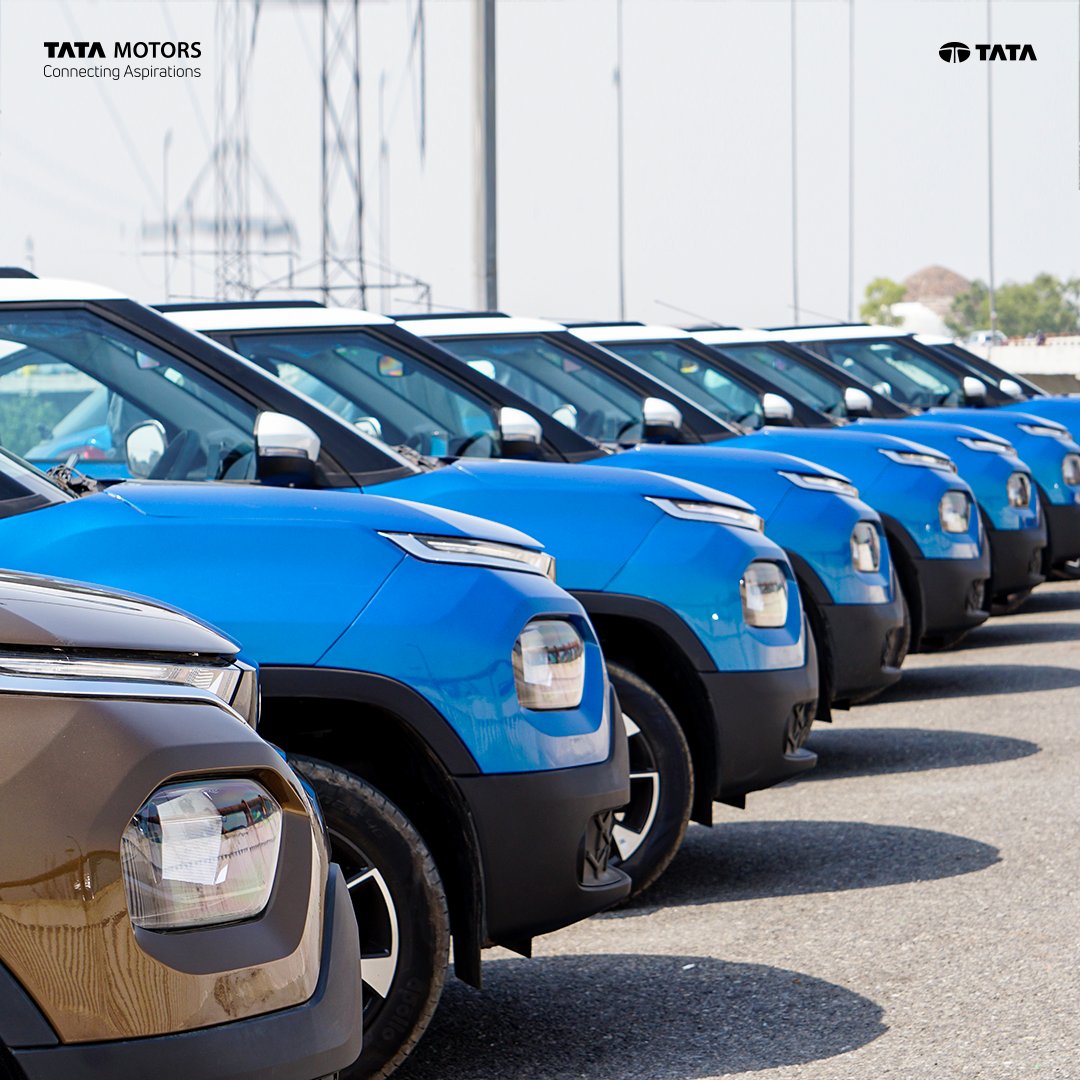 TATA_CARS's tweet photo. Thank you India for vibing with our #PUNCHATHON tribe! ❤️
But it's not over yet! #PackAPunch with your reviews and submit them before 10th October midnight.
Don't forget to tag us and use #PUNCHATHON.

#TataPUNCH #PUNCHATHON https://t.co/Jvx1sQsPUU