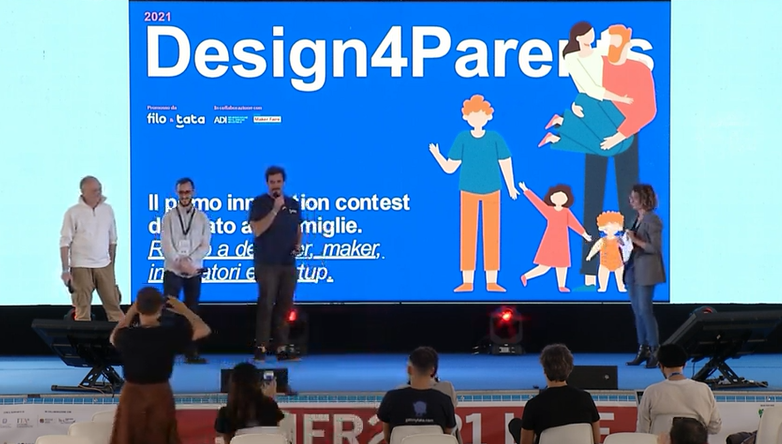 GiovannaDiTroia's tweet photo. #Design4parents è l’innovation contest destinato a tutti coloro che vogliano sviluppare un oggetto o un servizio pensato per chi diventa genitore per la prima volta. In palio quest’anno 10.000 euro
📌https://t.co/2XTNEaeH5Z
#MFR2021 #MakerFaireRome #branded 
@MakerFaireRome https://t.co/08EOjrgvF2