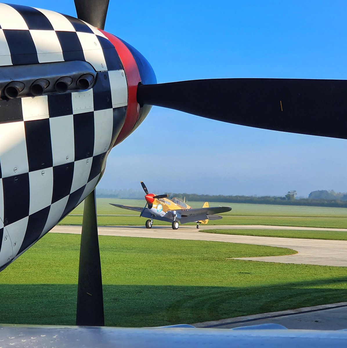 Waiting patiently for the mist and fog to clear.

Fantastic to see Mary back in her proper colours

#mist #foggy #waitingforsunshine #mustang #p51 #warhawk #p40 #contrarymary #warbirds #airshow #avgeek #warbirdlovers #warbirdflights #propeller #checkerboard