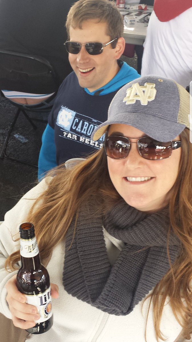 bowlby87's tweet photo. Hey @MillerLite: I think my crew deserves to win the #MillerTimelessCollection because who dosen't love enjoying a miller lite with your crew. #Contest @Sharon2599 @MrKyle_Newman #TastesGreatLessFilling #ItsMillerTime https://t.co/nWZ158y4hX