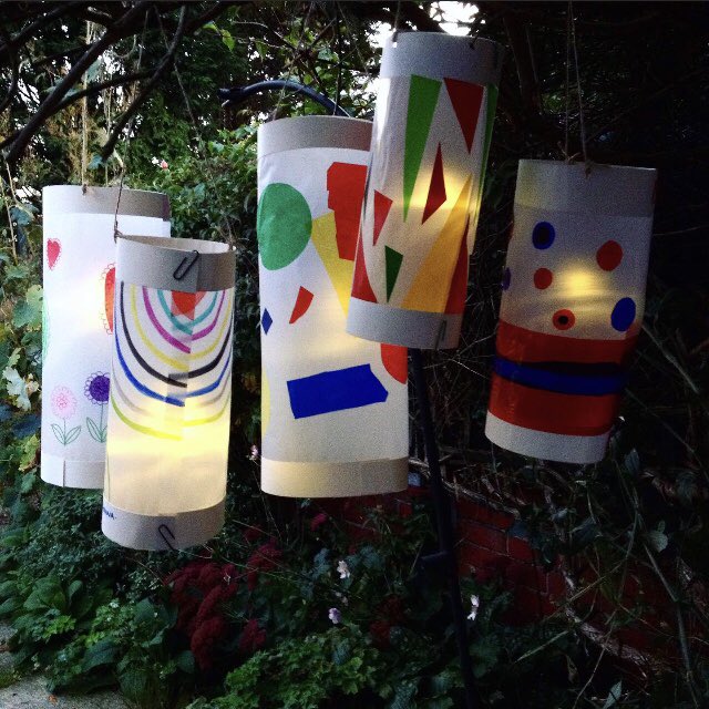 BearwoodAction's tweet image. It’s our Procession Of Light this evening 6pm at @WarleyWoods1. Come along with your lanterns and torches to show solidarity with refugees.
#togetherwithrefugees #nooneisillegal #withrefugees #bearwood