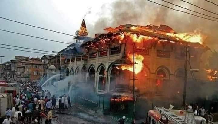 magda50787760's tweet photo. Help the Muslims of Kashmir
#india_is_the_terrorist_country  
#help_Kashmir
#Modi_is_a_terrorist  
#save_kashmir
#free_kashmir

#إنقذوا_كاشمير

#مسلمين_كاشمير

 #كشمير_تباد https://t.co/3ovreV7z9o