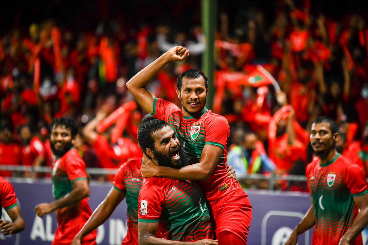 uppertite's tweet photo. 🇲🇻_ : _ 🇱🇰 

Guess the score and tweet to our match day post. We will post the image 24 hrs ahead of each match. Commenting will be turned off when the match begins. Winner will be chosen from all the correctly guessed scores from all social media platforms the following day. https://t.co/mSE39zMhy3