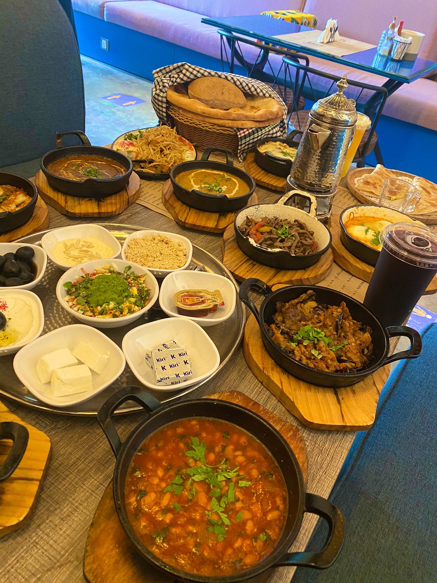 farfara444's tweet photo. خبز و نواشف حي الصحافة🍳🍞 
الخيار الأول للمطاعم العائلية الي متخصصين بوجبات الإفطار بالرياض،
المنيو متنوع مالذ و طاب متوفر عندهم الأصناف متعددة وكل طبق يقول لذاذة عندي👍
مقدمين لكم 3 دعوات إفطار مجانية
شروط⚠️رتويت+متابعة حسابي+متابعة حسابهم@breadandnwashf 
+منشن صديق يفطر معاك👫 https://t.co/VjklXU4nPm