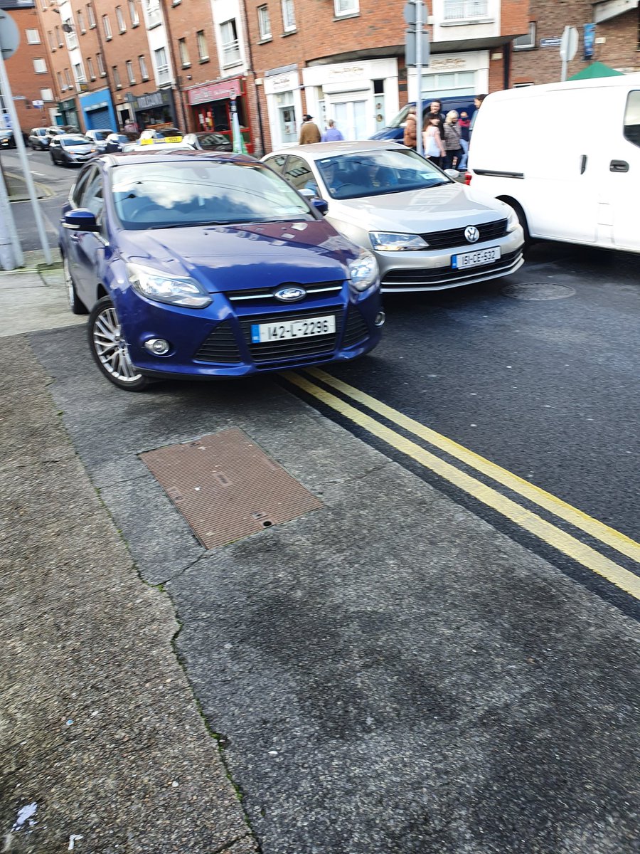 BadParkingLK's tweet photo. The @TheMilkMarket with no enforcement of parking by @LimerickCouncil @GardaTraffic around it. Surely there's a risk @LimerickFire couldn't make it through if there was an emergency? #badparkinglk #YPLAG #NothingToDoWithUs #HowLimerick https://t.co/leonyqqTg4