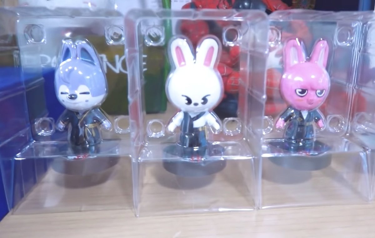 skzseungmin22's tweet photo. skzoo figures at hyunjin's house🥺 hyunjin said his mom must have bought all of them https://t.co/u1XQJZryhm