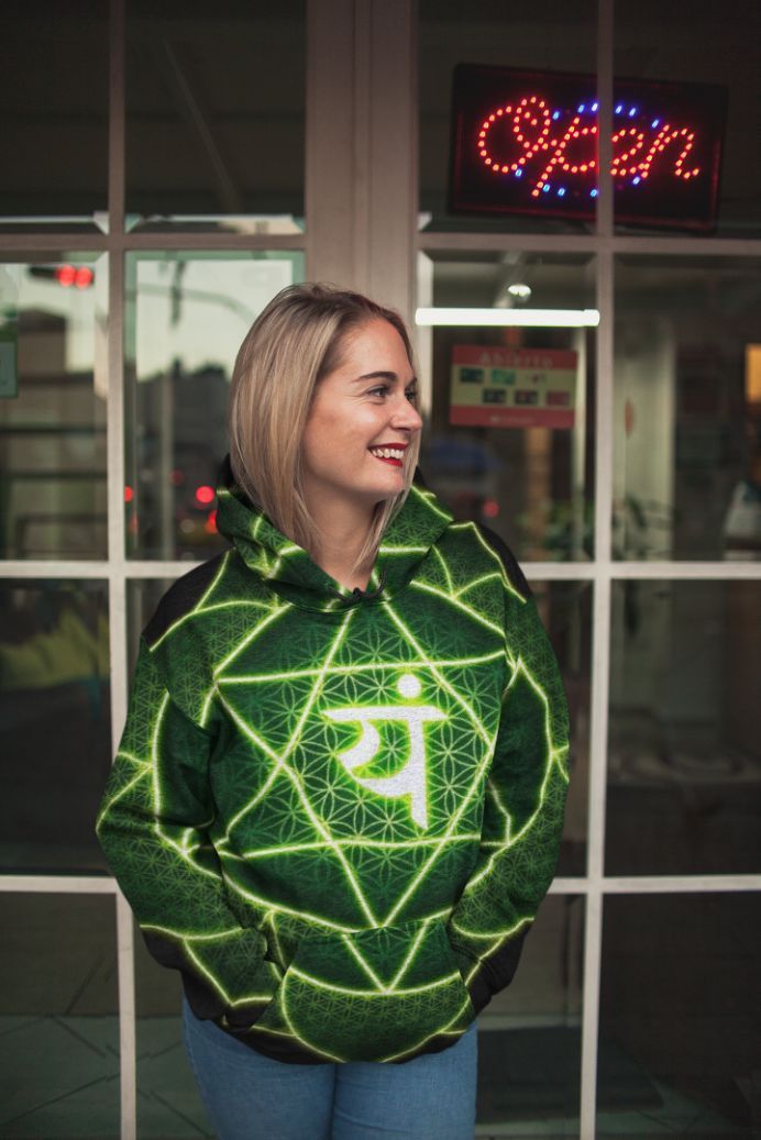 out_brands's tweet photo. https://t.co/hVSamnUK9B £40.99 Heart Chakra Female Sublimation Hoodie #customhoodie #hoodie #customkaos #hoodiecustom #hoodiemurah #customjaket #custom #kaoscustom #customhoodiemurah #hoodies #customtopi #customhoodies #hoodiepolos #customcase #customsweater #jaketcustom #hood... https://t.co/KSnmObChMv