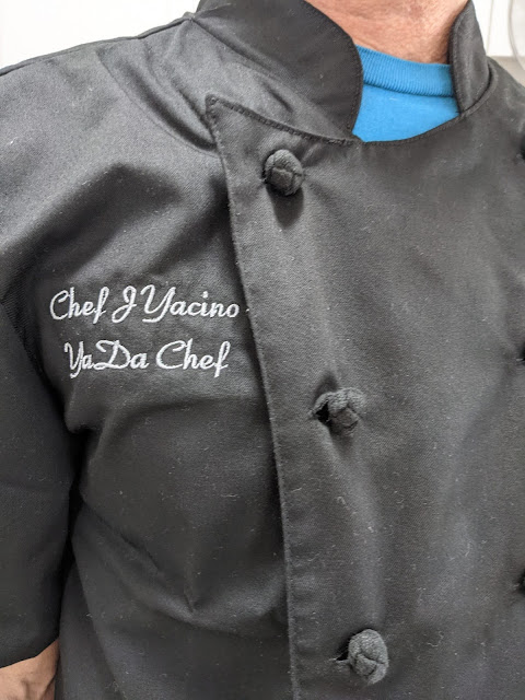 YaDaChef's tweet photo. Resharing our chef uniforms via @ChefUniformsCU
YaDa Chef Personal Chefs and Event Catering: New Uniforms a la Chef Uniforms https://t.co/JcABMHsRIa
#chefuniform #chefjacket #personalchef #miami #miamibeach #fortlauderdale #southflorida #southflorida https://t.co/5JQiwGgzU4