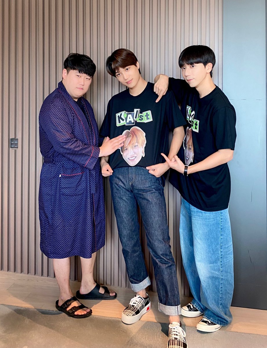 exo_parallel's tweet photo. EP2 de KAIst ¡Corre a verlo!

🖤🐻💚

#KAIst #카이스트
#KAI #카이 
#EXO #엑소 #weareoneEXO https://t.co/rPV9ykLoOa
