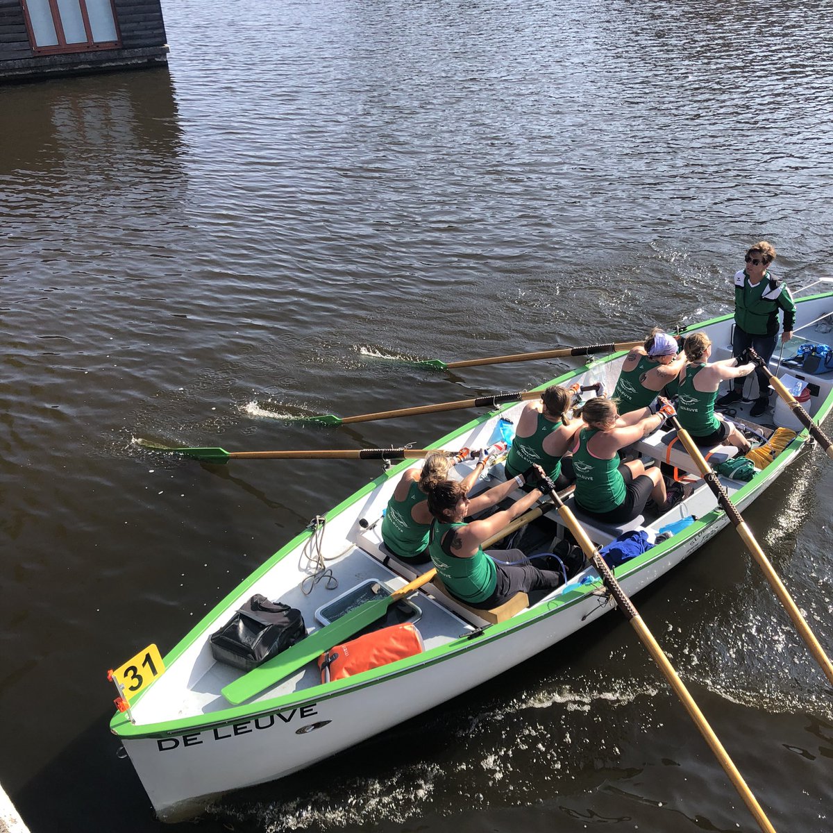 Grachtenrace's tweet photo. Langs de molen van Brouwerij het IJ https://t.co/cxhivGu8ZA