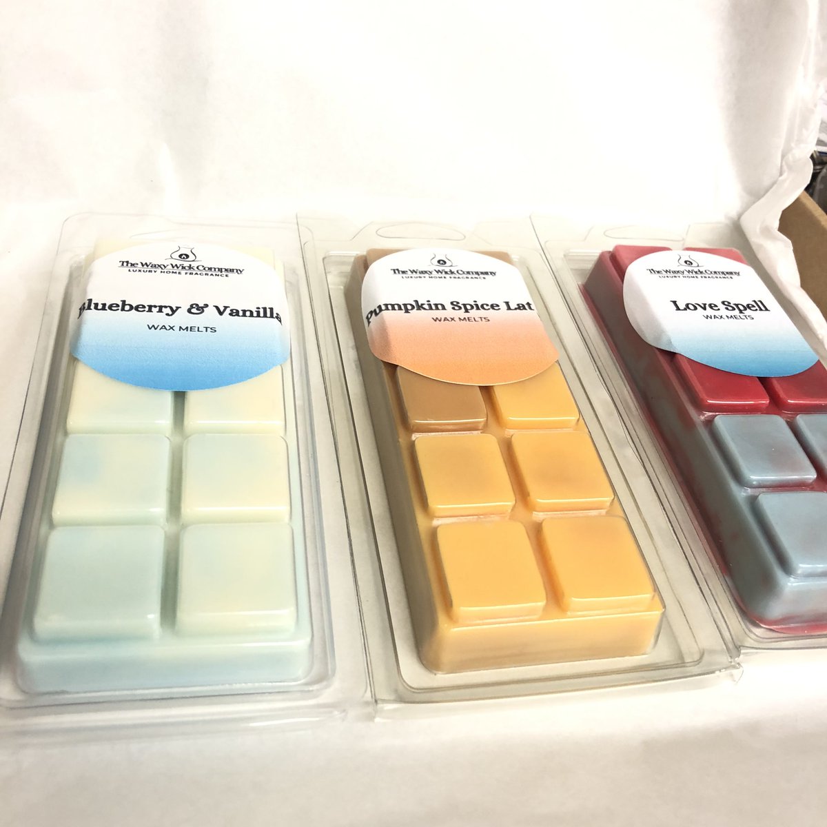 TheWaxyWickCo's tweet photo. Orders going out this week 
Visit https://t.co/UDT05BLYcw
#waxmelts #waxmelt #wales #swansea #smallbusiness #candles #homeinterior #homeaccount #thewaxywickcompany #gifts https://t.co/GqSOfAIhwR