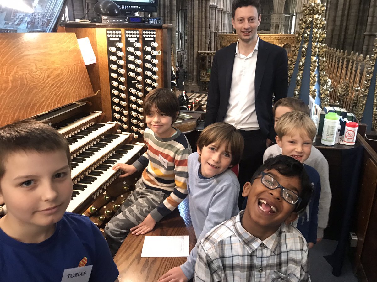 WACSHEAD's tweet photo. Our first in-person not-online Chorister Experience since March 2020… what a joy it is to welcome some more potential choristers to the Abbey! @WAbbeyChoir @WAbbeyChoirSch @wabbey https://t.co/BO0JhqnzOK