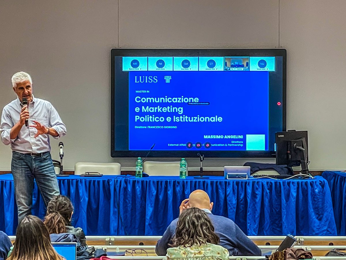 Grazie al Prof. <a href="/frangiorgino/">Francesco Giorgino</a> per avermi ospitato nel Master in Marketing e Comunicazione Politico e Istituzionale  per parlare del ruolo degli Uffici Stampa nei piani di comunicazione di aziende complesse